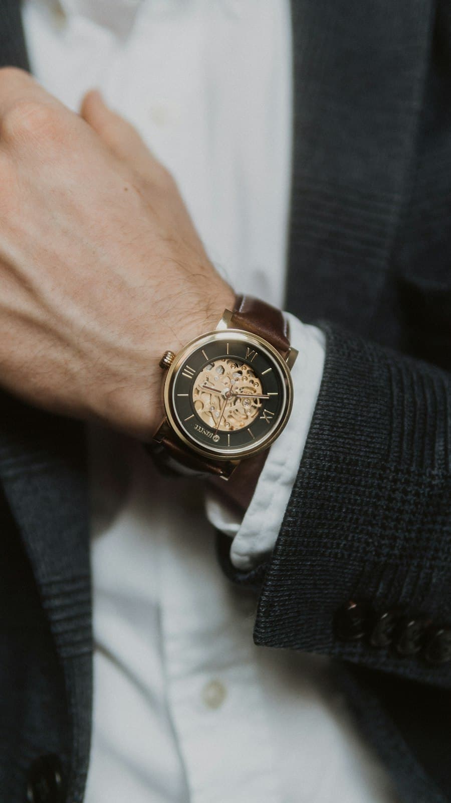 Kinsdie gold skeleton automatic